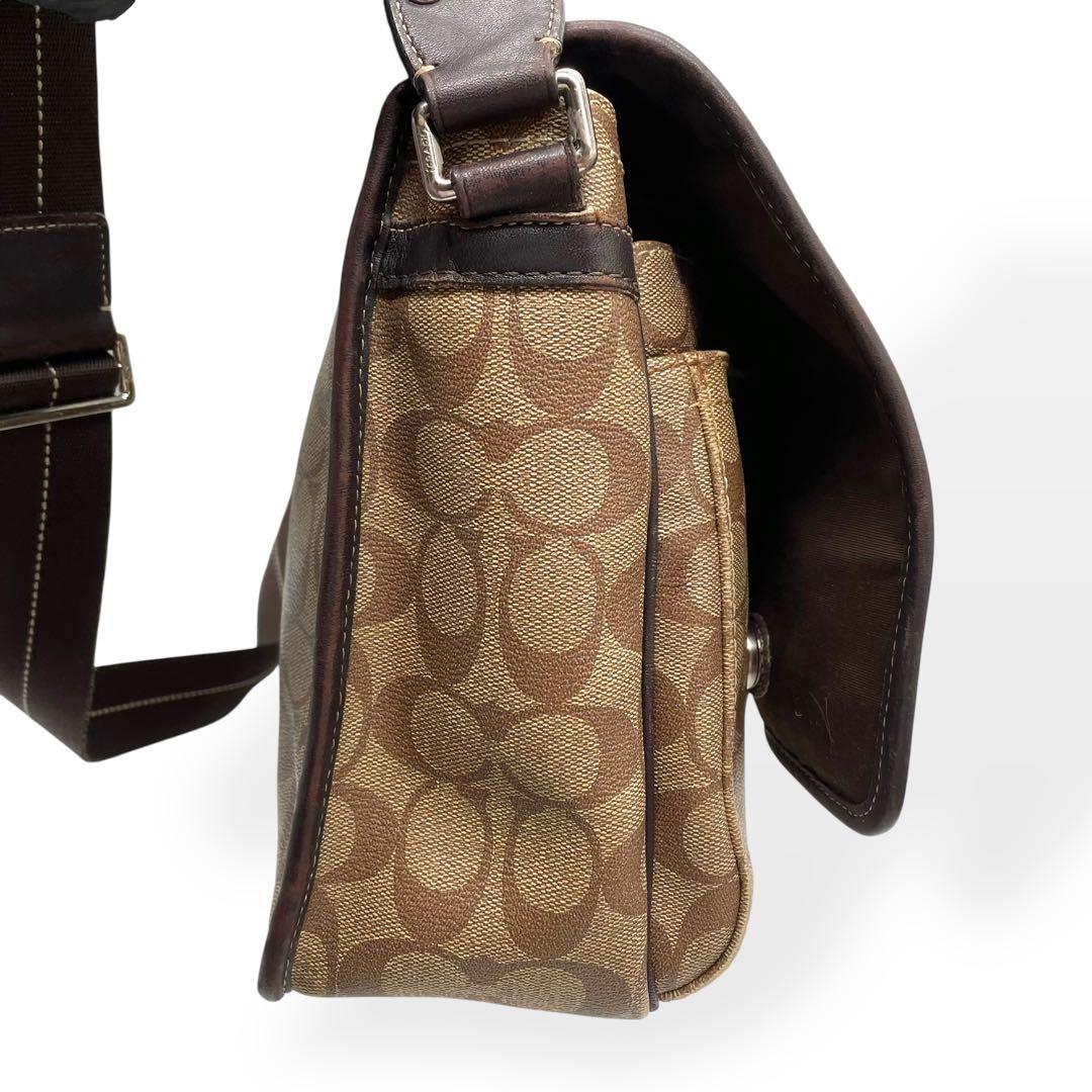 美品　COACH コーチ メッセンジャーバッグ 革 PVC ブラウン　斜め掛け