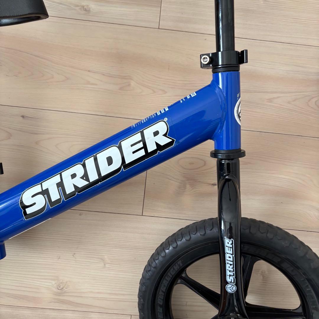 STRIDER バランスバイク 青　スポーツ