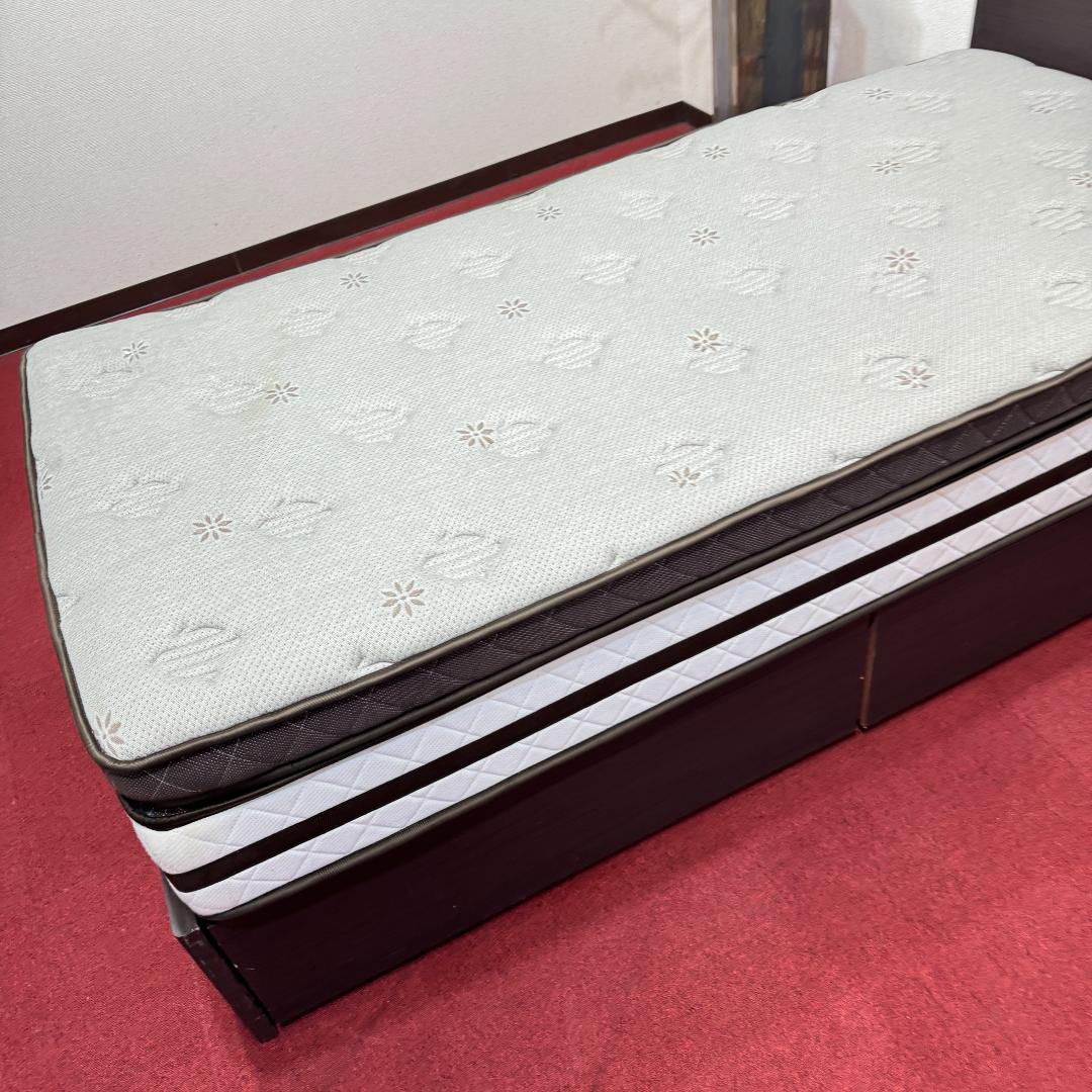 地域限定送料無料　『美品』シングルサイズベッド/マットレス　引き出し/電源有り