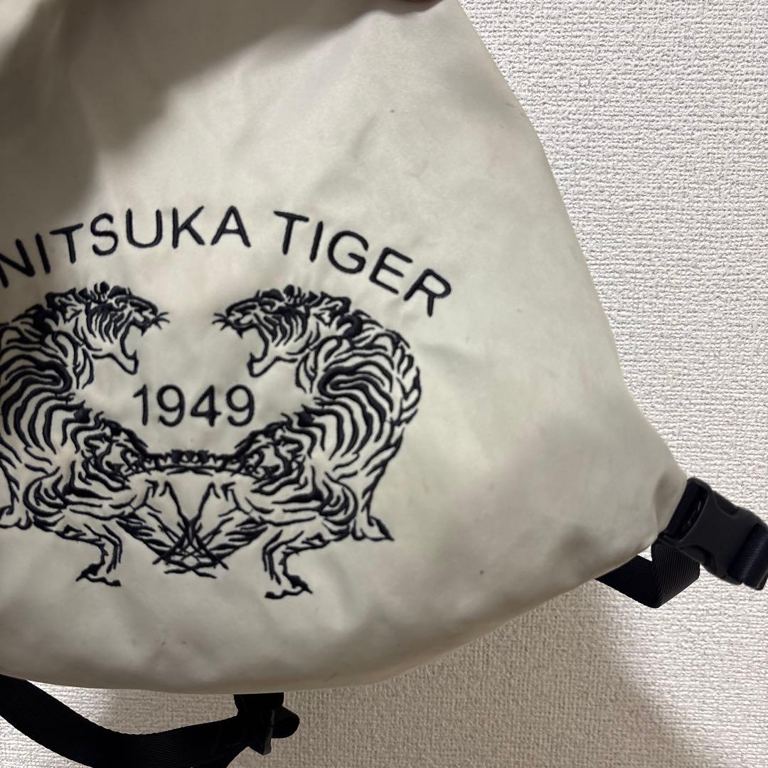 オニツカタイガー　リュック　肩掛け　ホワイト