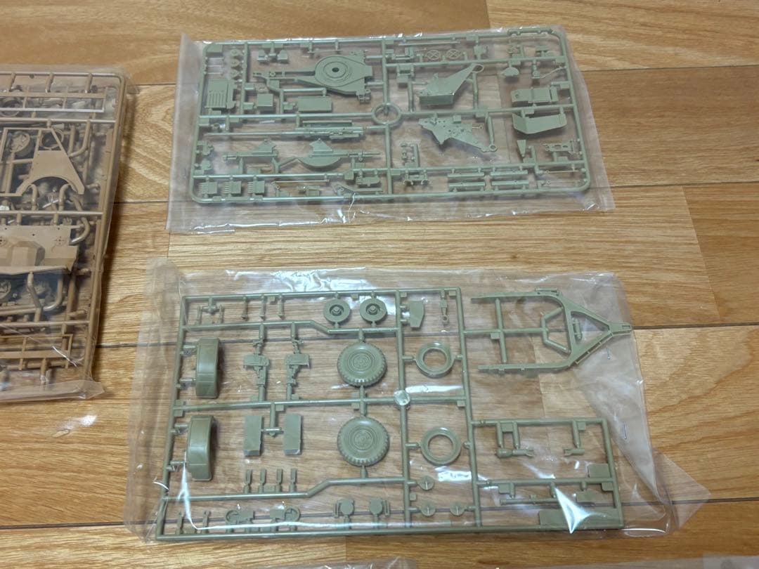 タミヤ 1/35 ドイツ 3.5トントラック AHN 3.7cm対空機関砲37型