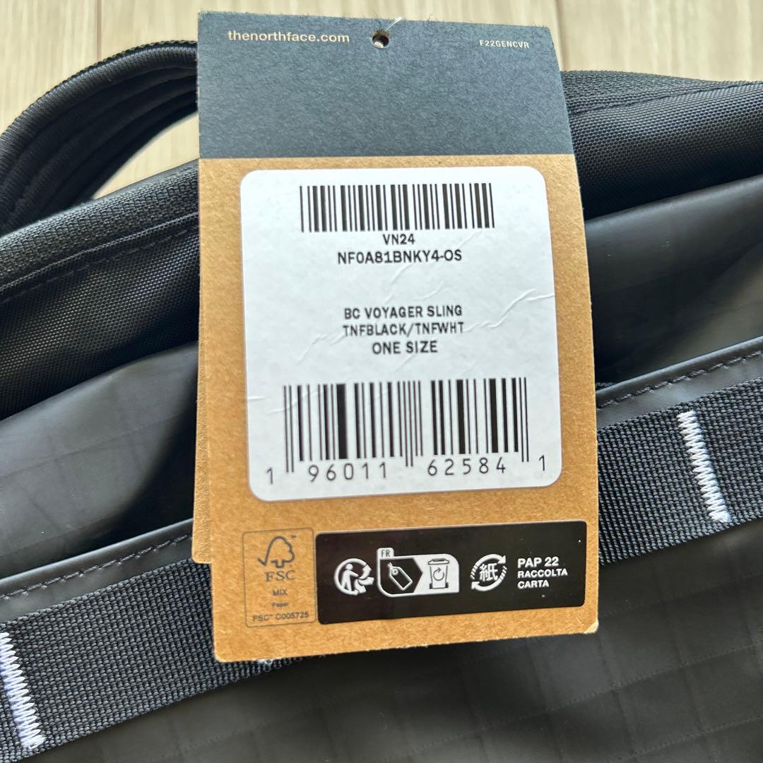 新品 ノースフェイス ボディーバッグ ベースキャンプ 11L タブレットポケット