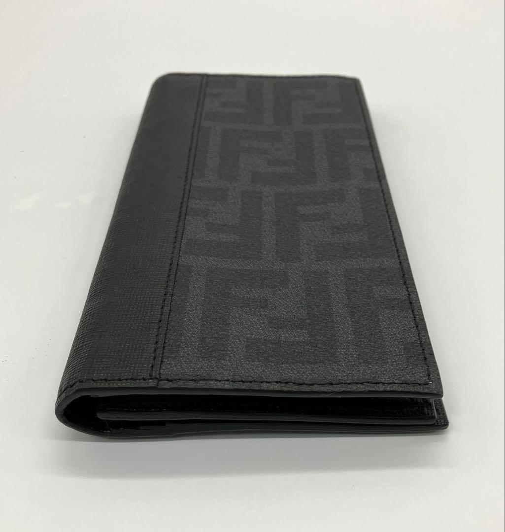 ⭐️ 極美品 フェンディ ズッカ FF 二つ折り 長財布 ブラック PVC 鑑定済