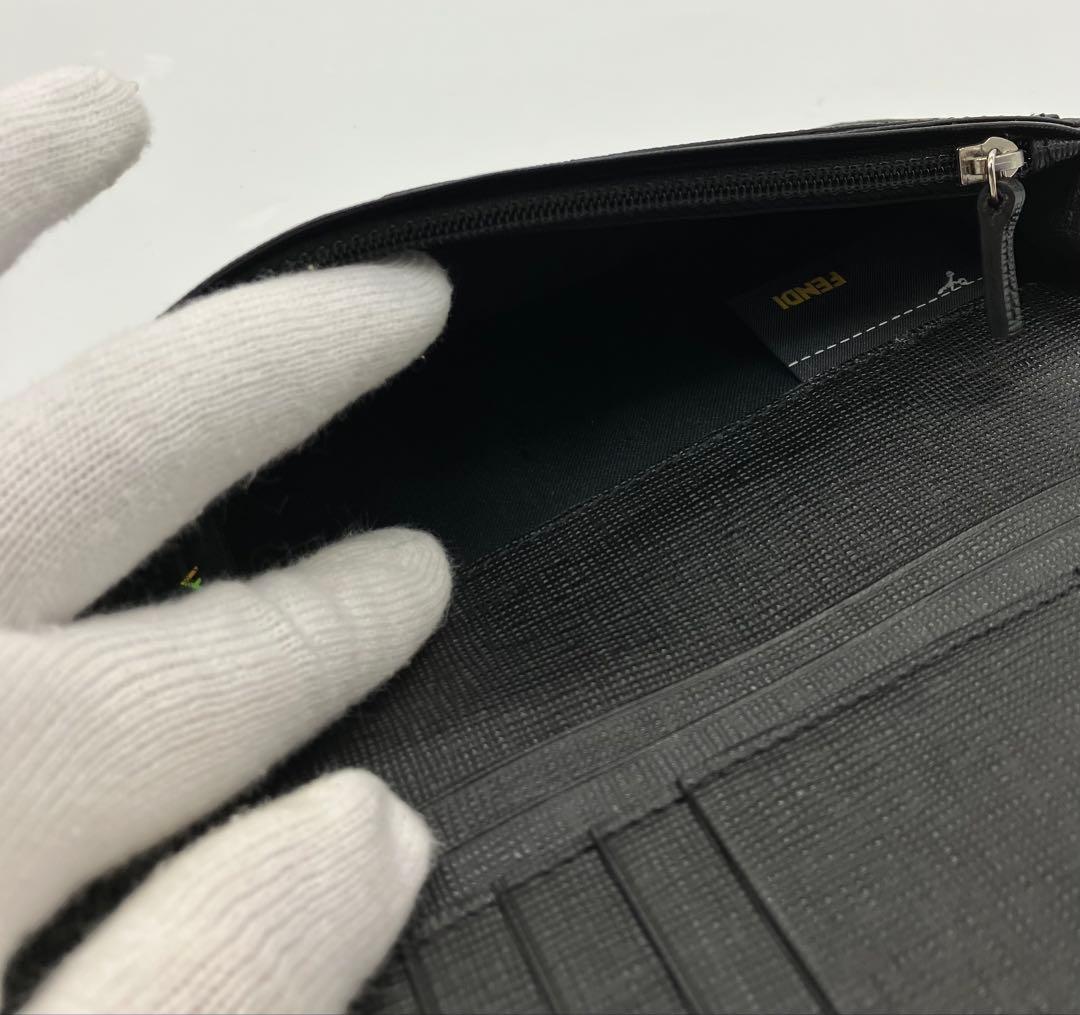 ⭐️ 極美品 フェンディ ズッカ FF 二つ折り 長財布 ブラック PVC 鑑定済