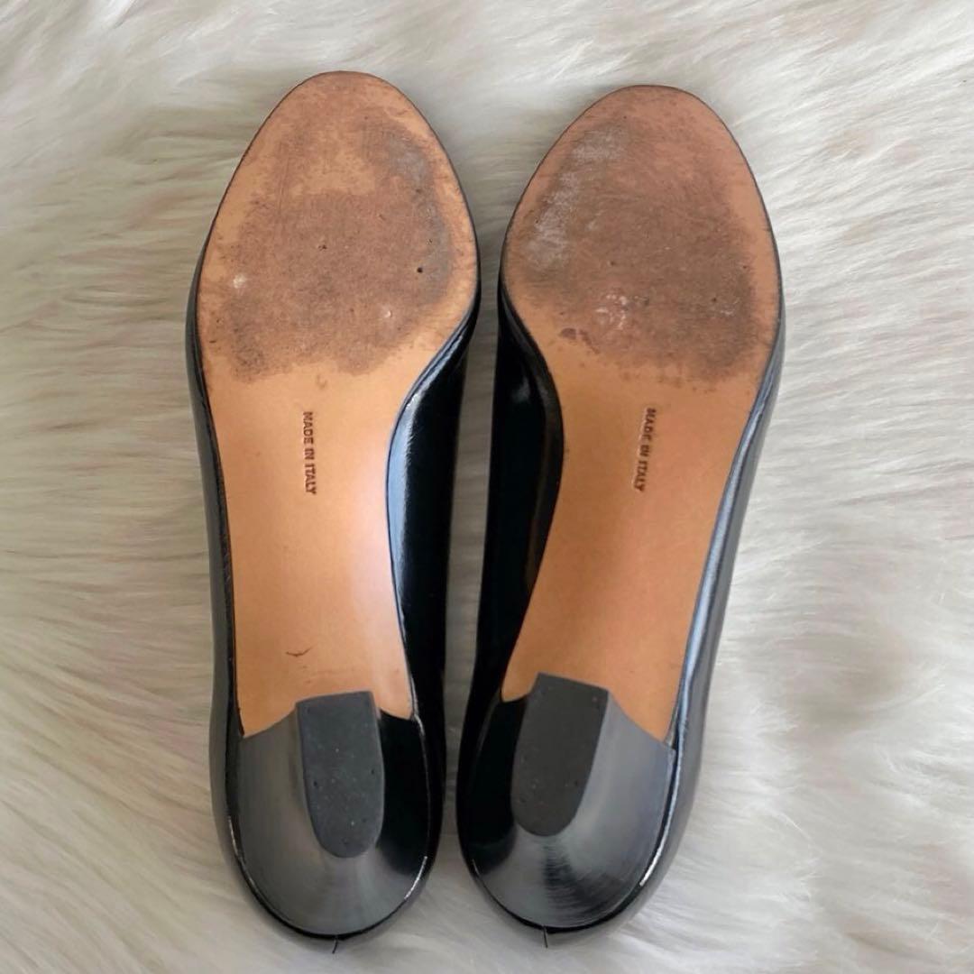 Salvatore Ferragmo パンプス 太ヒールイタリア製 ロゴプレート