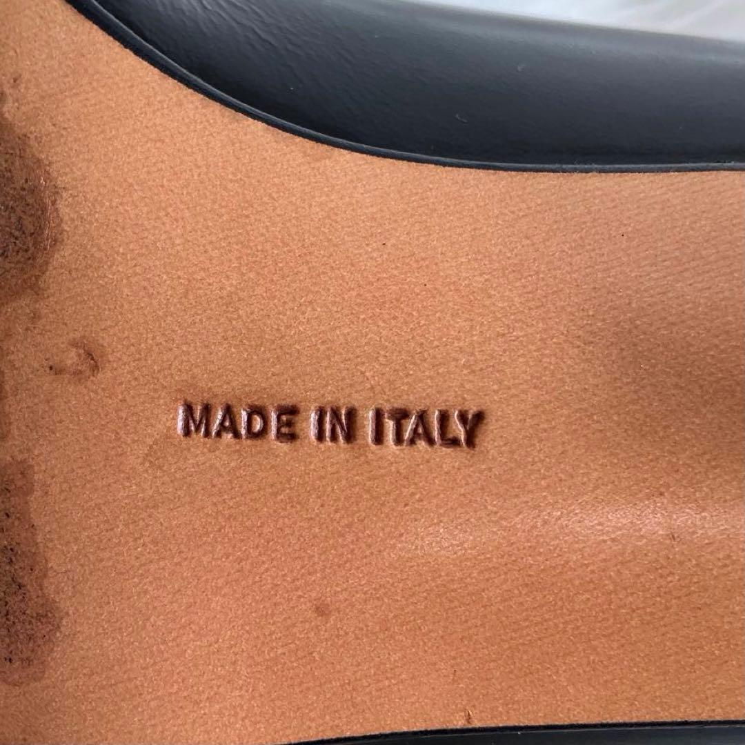 Salvatore Ferragmo パンプス 太ヒールイタリア製 ロゴプレート