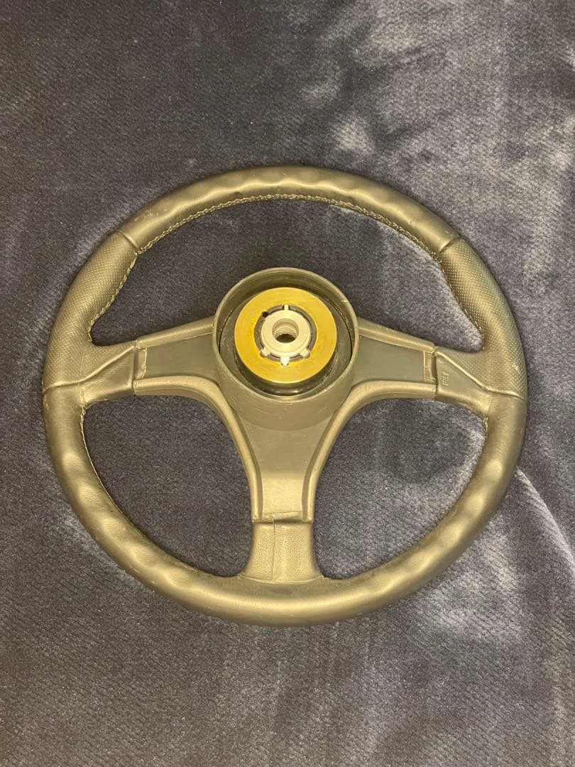 NARDI TORINO ステアリング 3スポーク　イタリア製