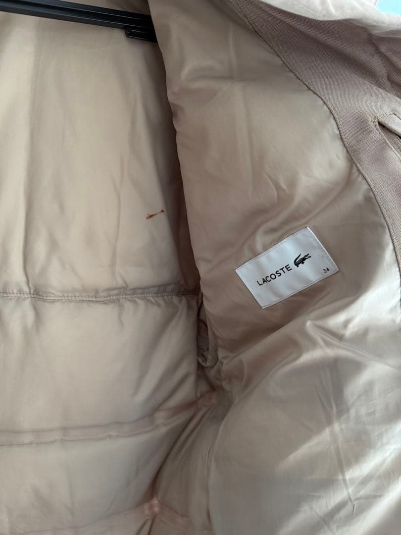 LACOSTE ベージュ ダウンジャケット