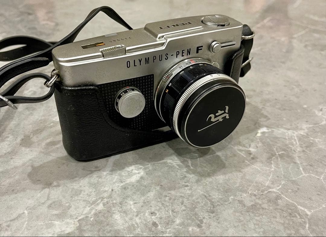 Olympus Pen FT フィルムカメラ