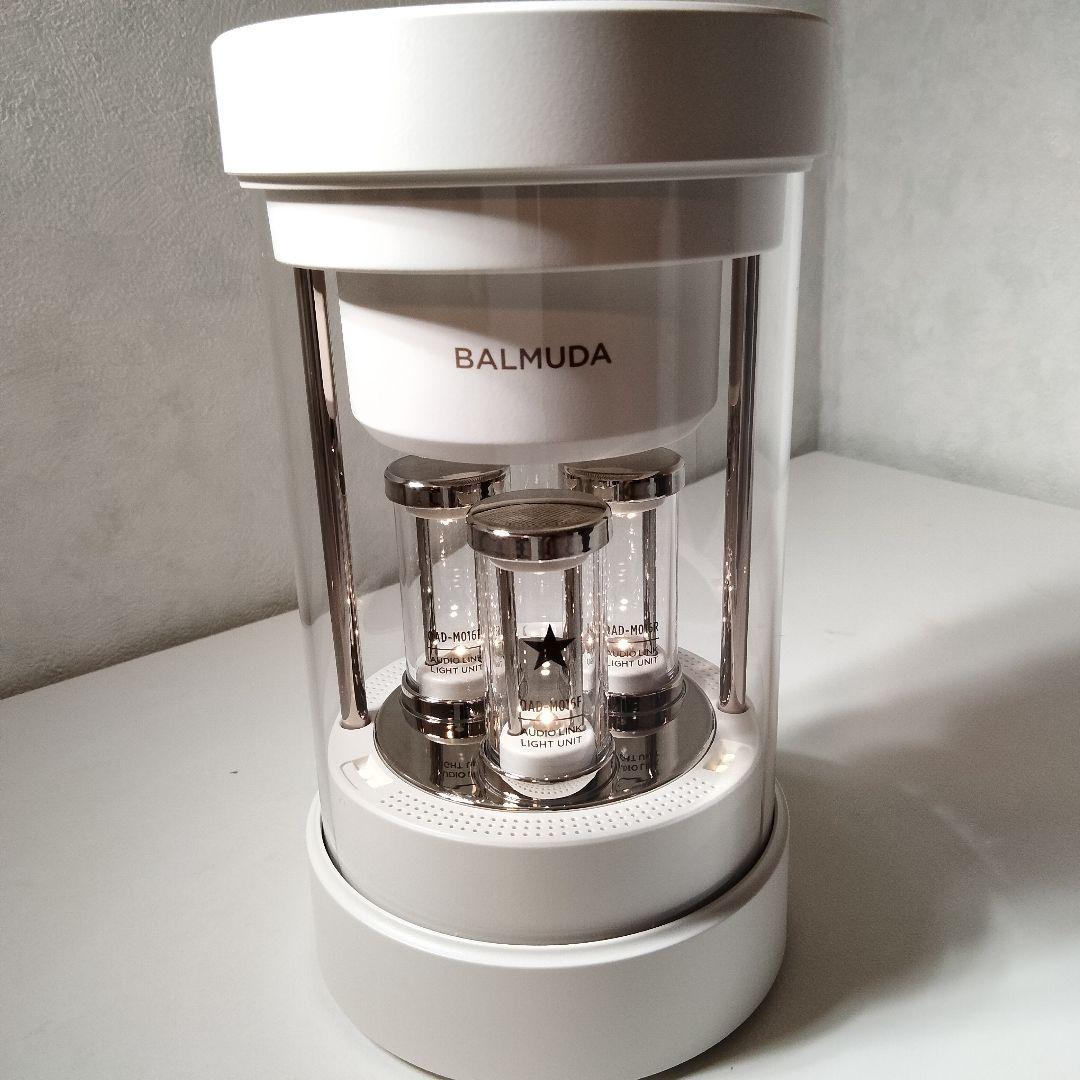 バルミューダ　BALMUDA M01A-WH スピーカー ホワイト　461