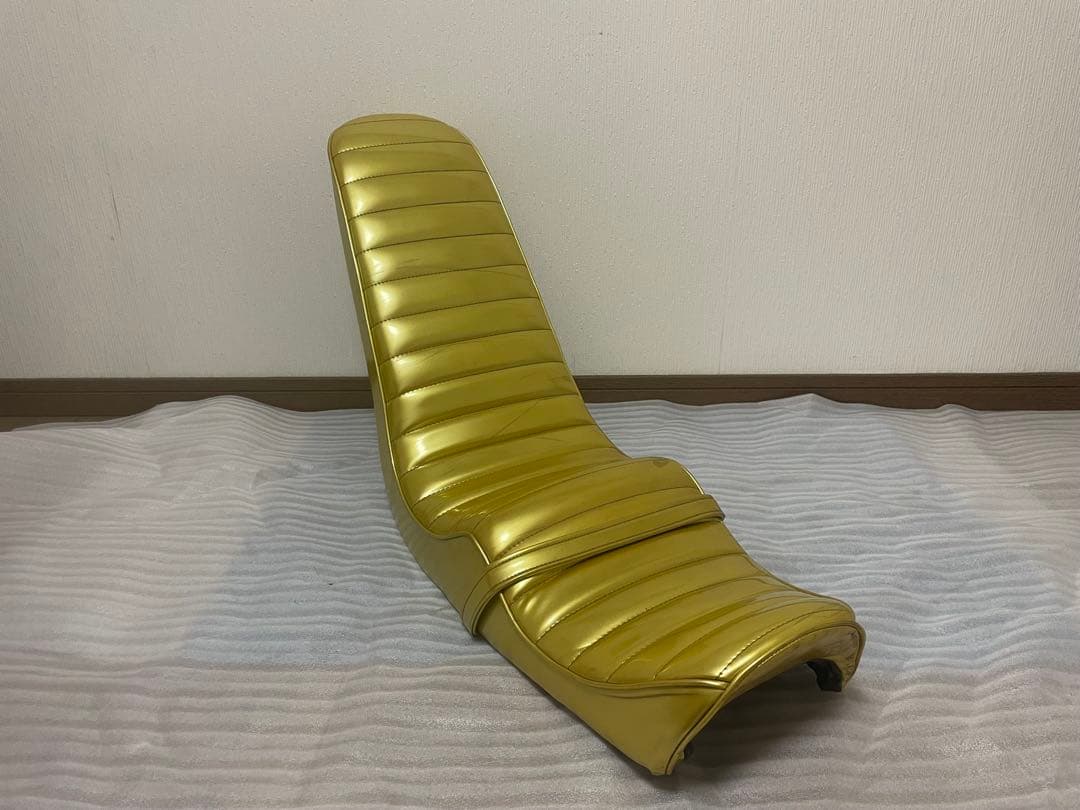 渋い！当時物！川口シート！スケベ椅子三段シート！ゴールド GS400