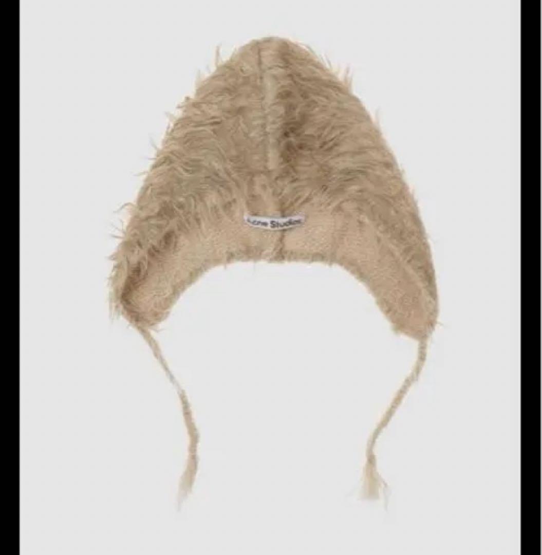 Acne Studios ベージュ ファーキャップ