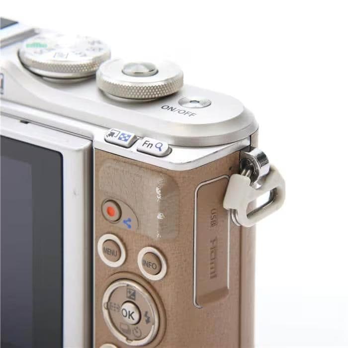 [中古]OLYMPUS (オリンパス) PEN E-PL9 ボディ ブラウン