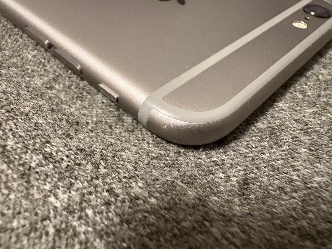 iphone 6s plus 64gb シルバー 美品