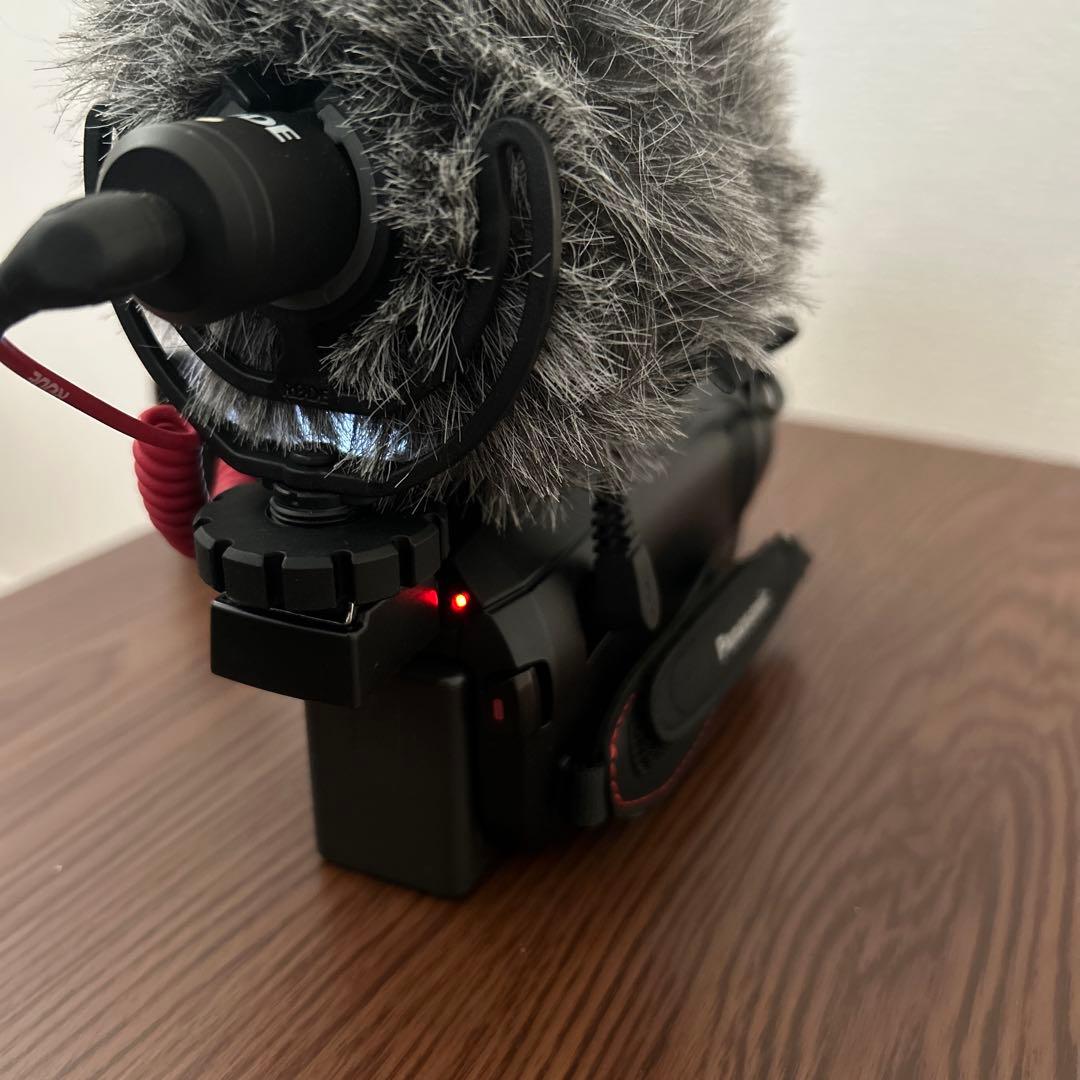 Panasonic HC-VX985M 4Kビデオカメラ