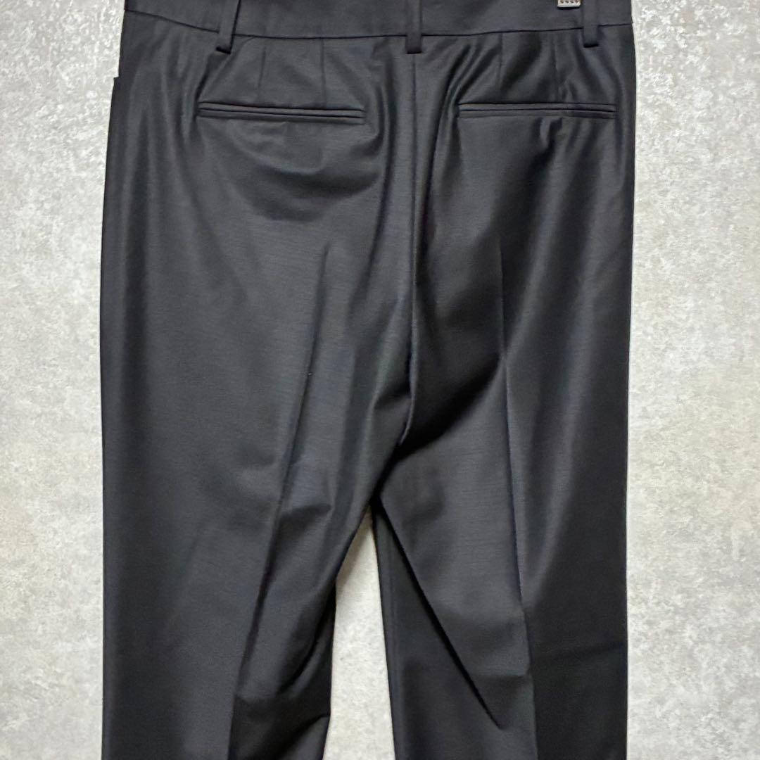 【極美品】22年　セオリーリュクスExecutive セットアップ　スーツ　黒