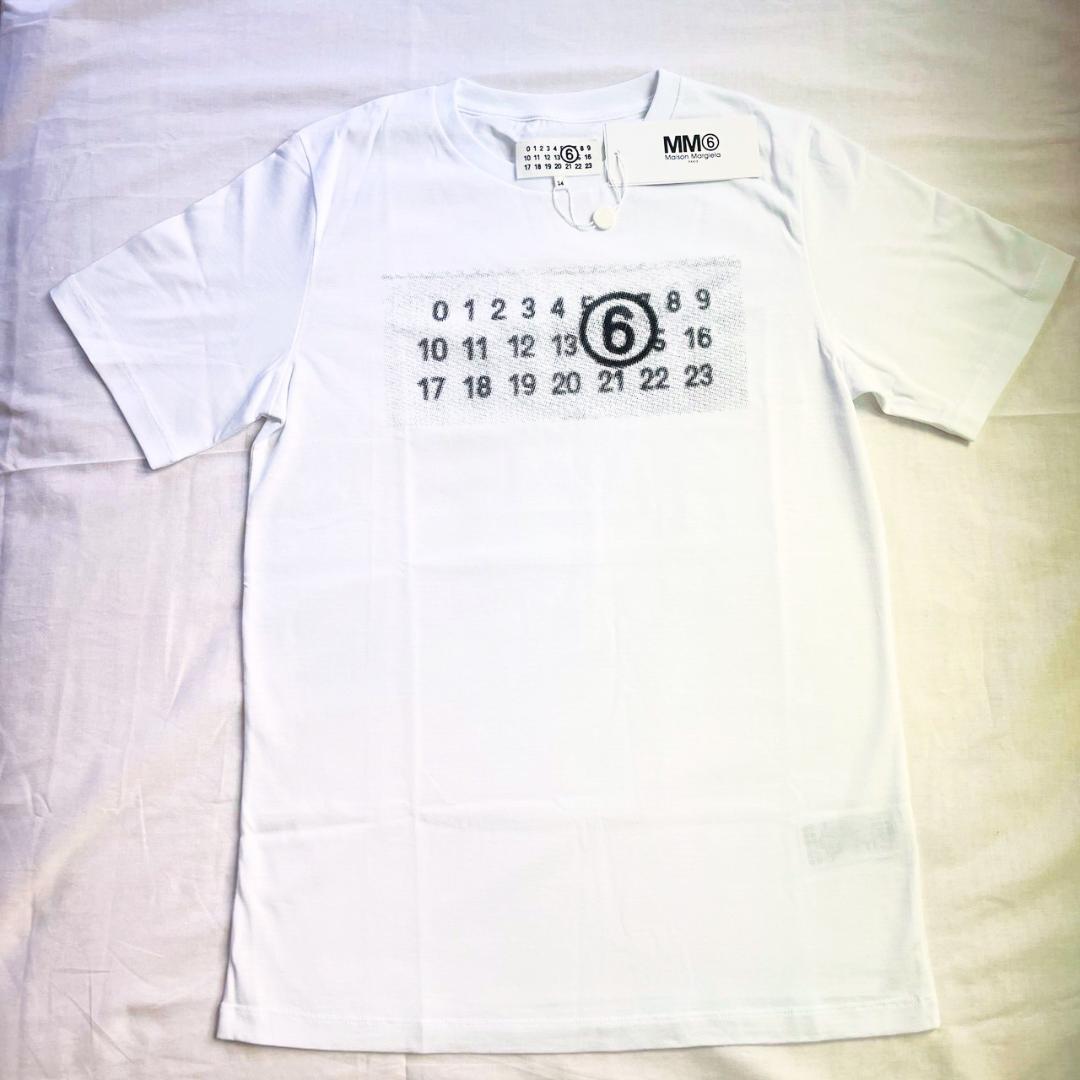 【週末セール中】MM6 キッズ L カレンダー ロゴ ホワイト 大人もOK★