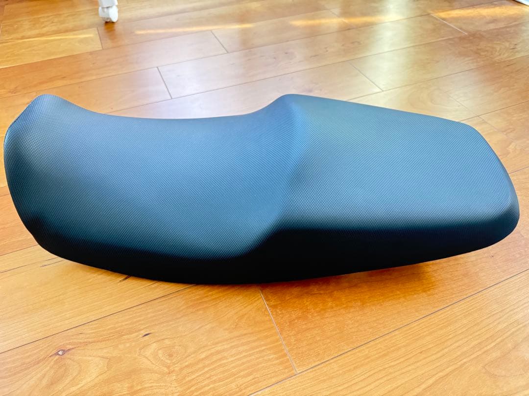 CB400SF NC42 純正シート