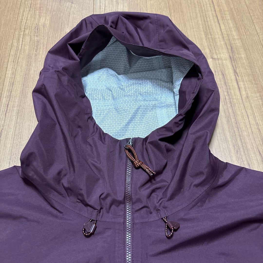 NIKE ACG ナイロンジャケット Tuff Nuggets ナイキ