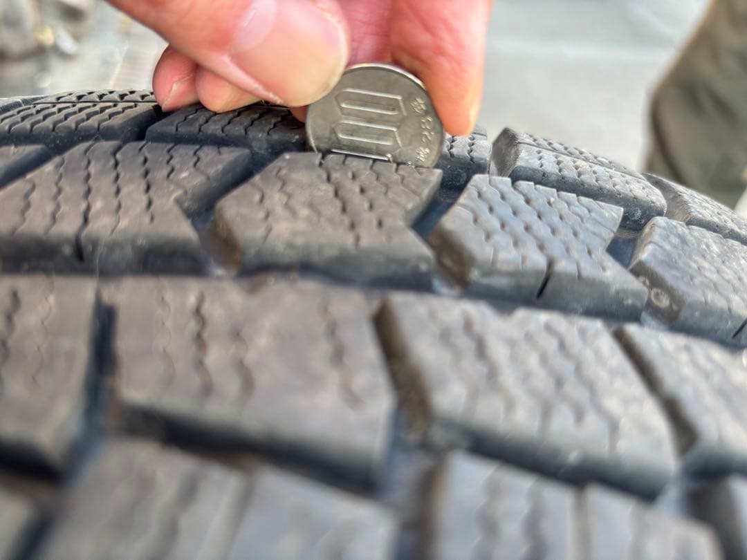 195/65R15 スタッドレスホイールセット　ノア・ヴォクシー・セレナetc