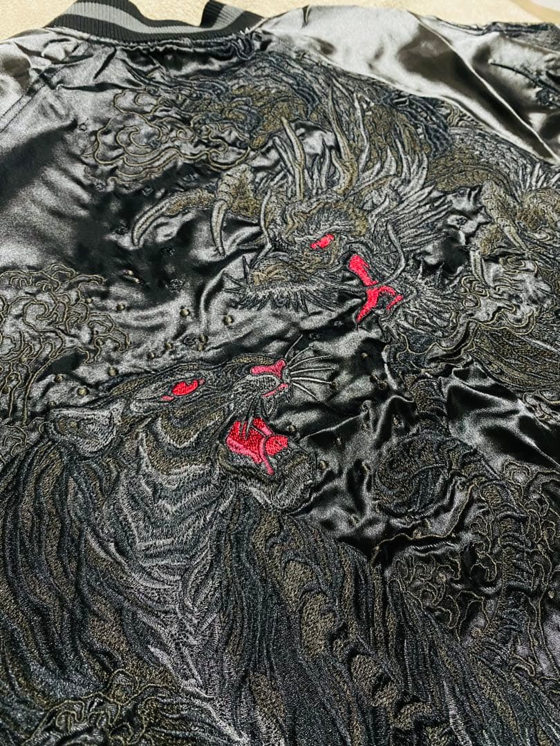 Japanese 龍虎日本限定 スカジャン unisex サテン vintage