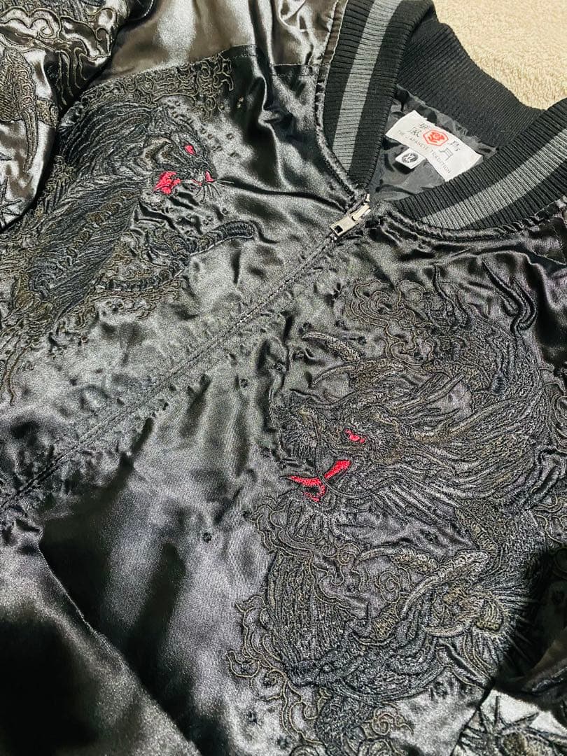 Japanese 龍虎日本限定 スカジャン unisex サテン vintage