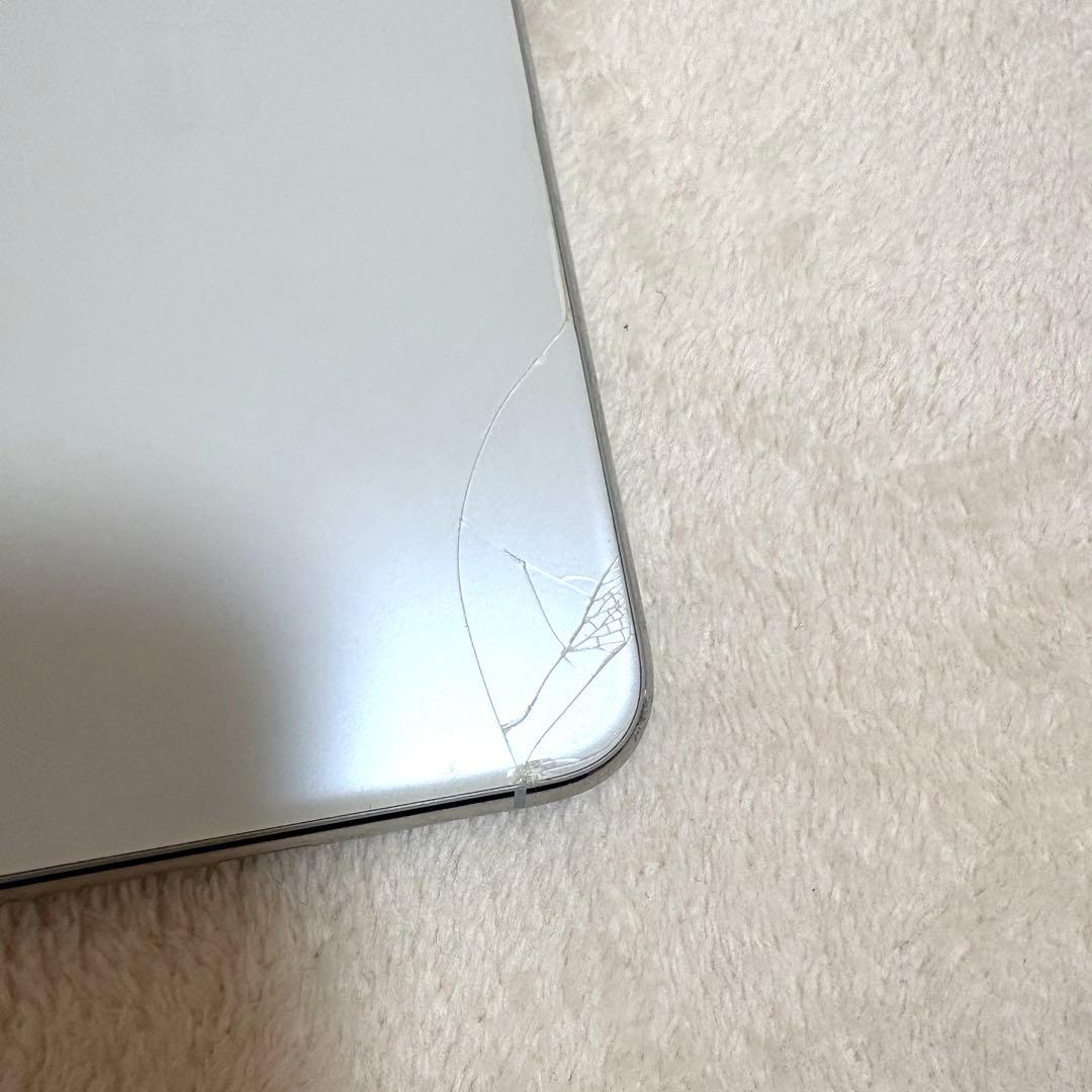 Apple iPhone 11 Pro シルバー 本体