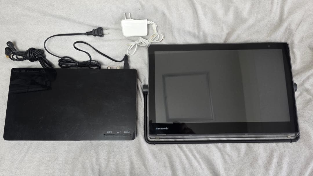 p*可様 Panasonic プライベートビエラ UN-TD8S UN-15CT