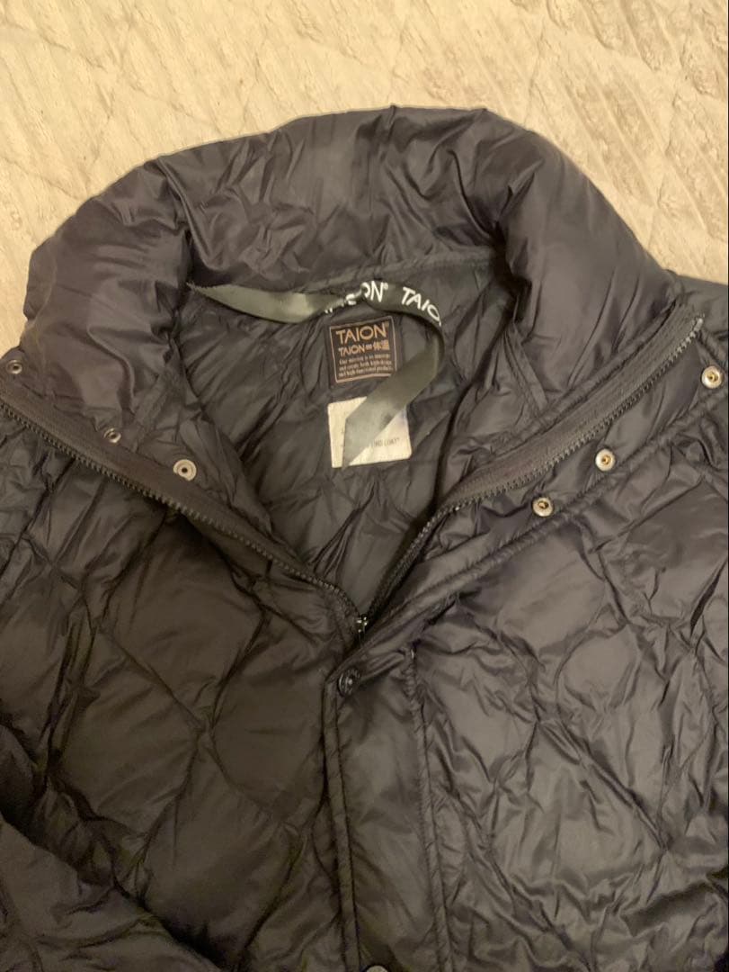 TAIONキルトスタンドカラーロングダウンコート　フリークスストア