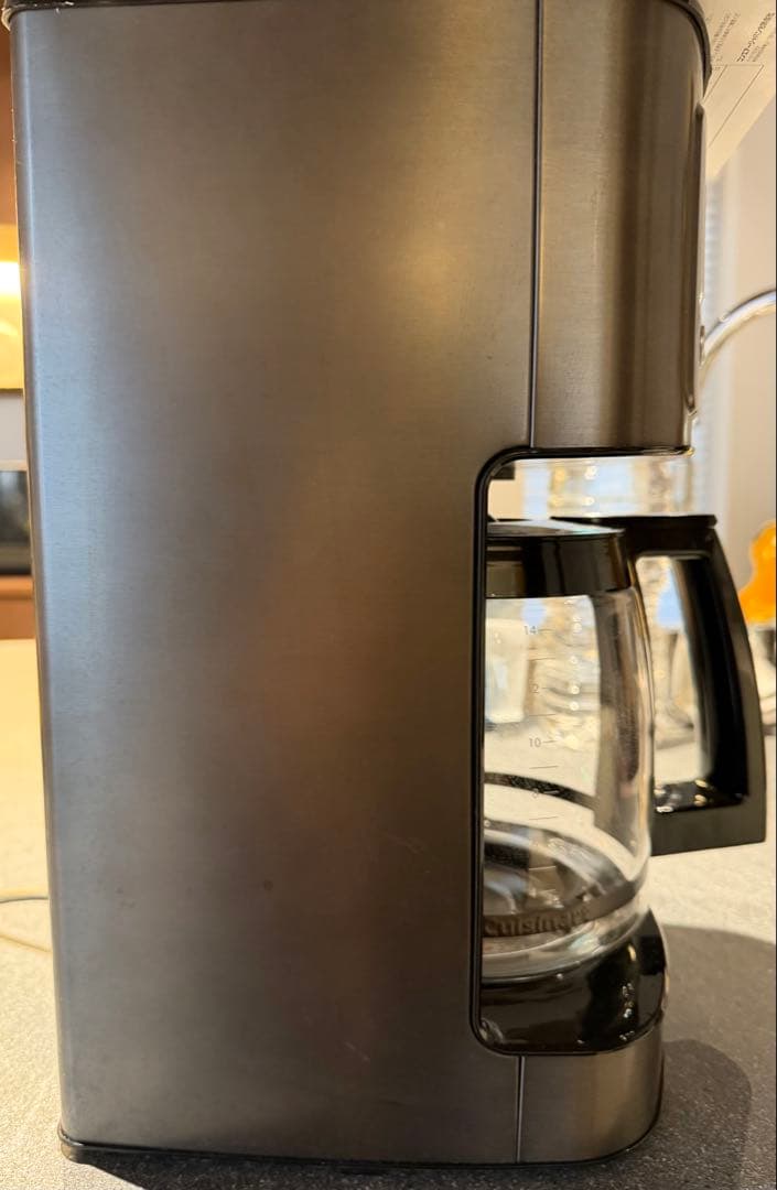 <新品>クイジナート14カップ　ドリップ式コーヒーメーカー家庭用