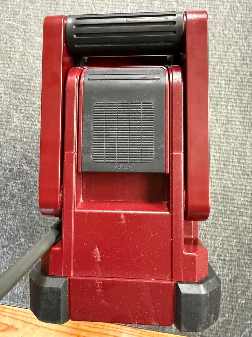 充電式ラジオ　Makita マキタ　MR108 オーセンティックレッド(限定色)