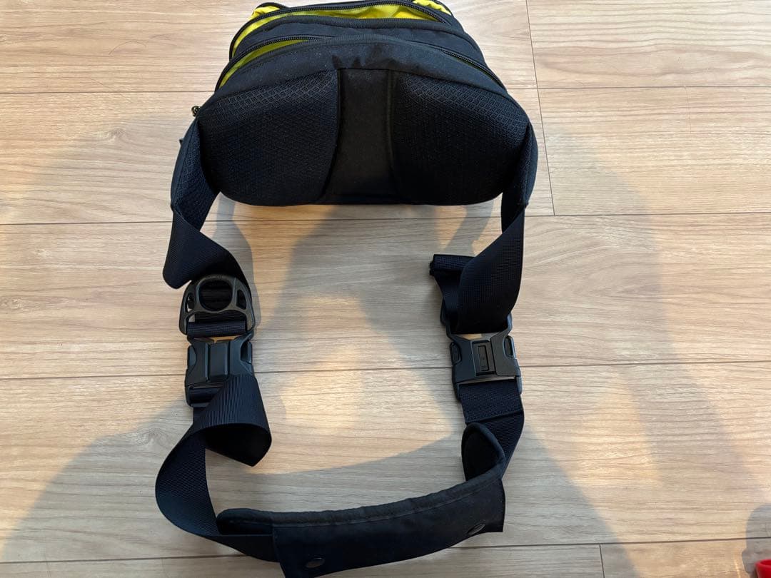 Huggooヒップシート 黒