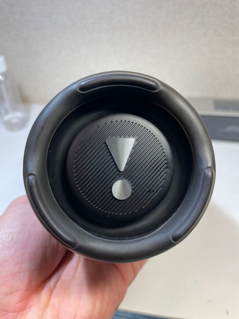 JBL Charge 5とBose SoundLink Mini 2セット