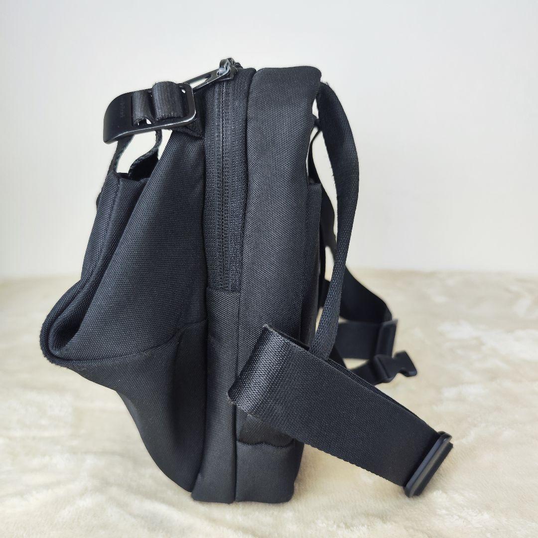 コートエシエル riss リス ボディバッグ 黒 大容量 13インチ 収納可