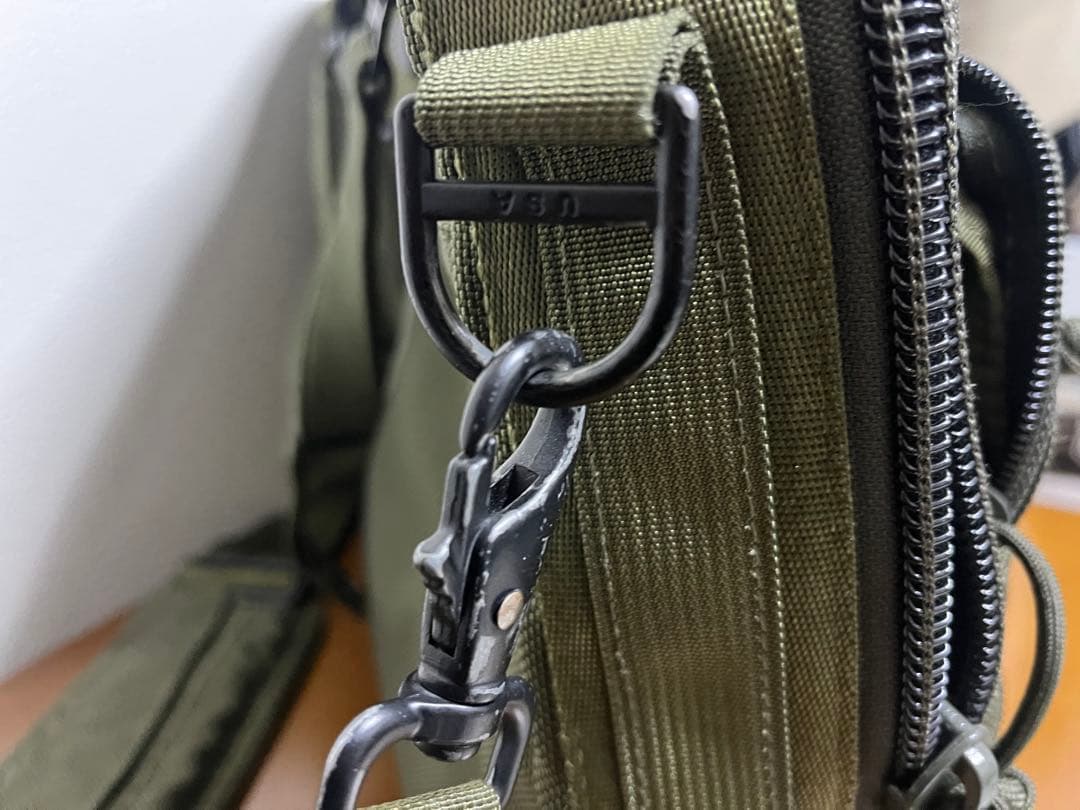 y*7様 briefing A4liner カーキ