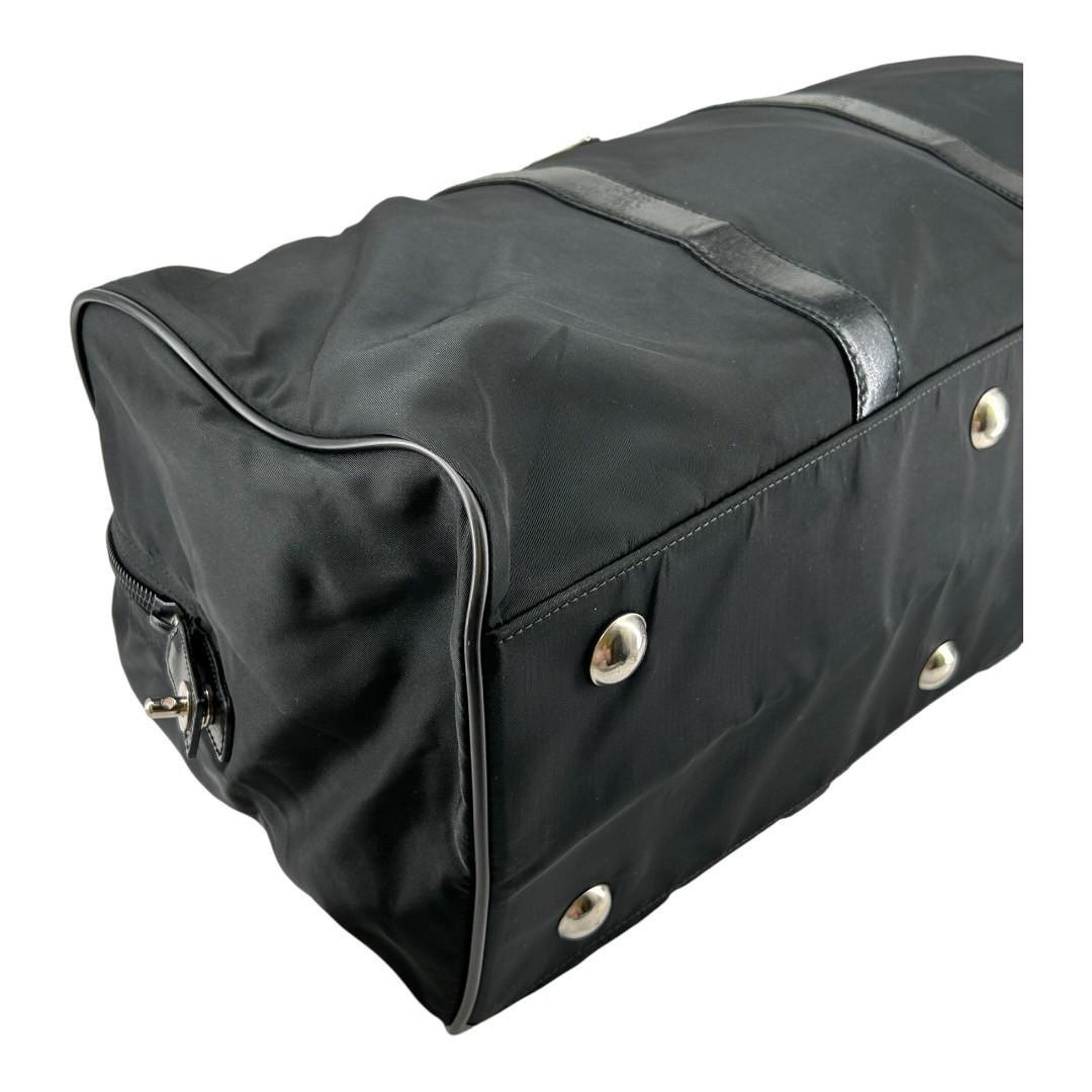 PRADA　ボストンバッグ　三角ロゴ　ナイロン　旅行かばん