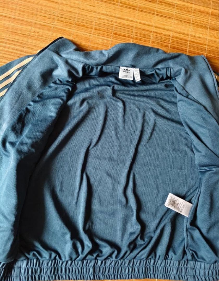 新品 アディダス 中国限定 蛇年トラックジャケット 青 サイズ S