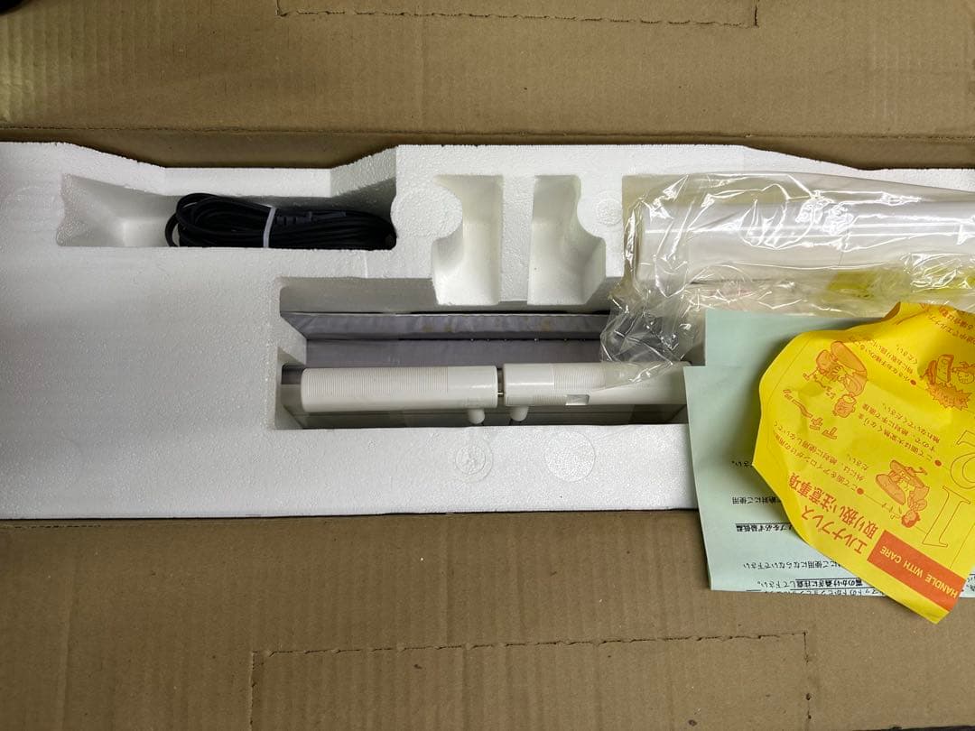 テ*僧様 未使用　elna press アイロンプレス機能付き