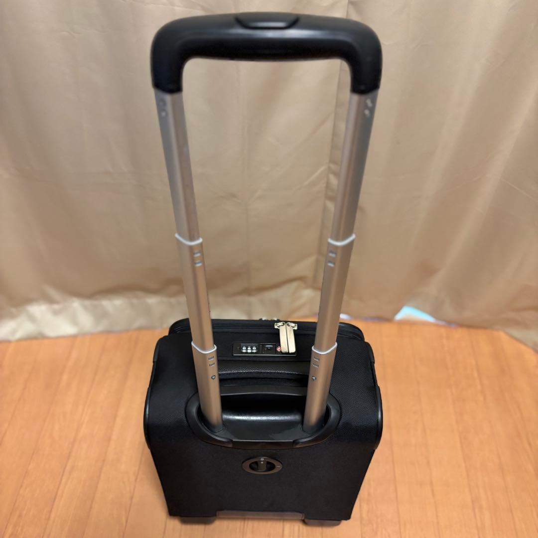 【美品】エース 32151 ソフト ストッパー付き キャリーケース 18L