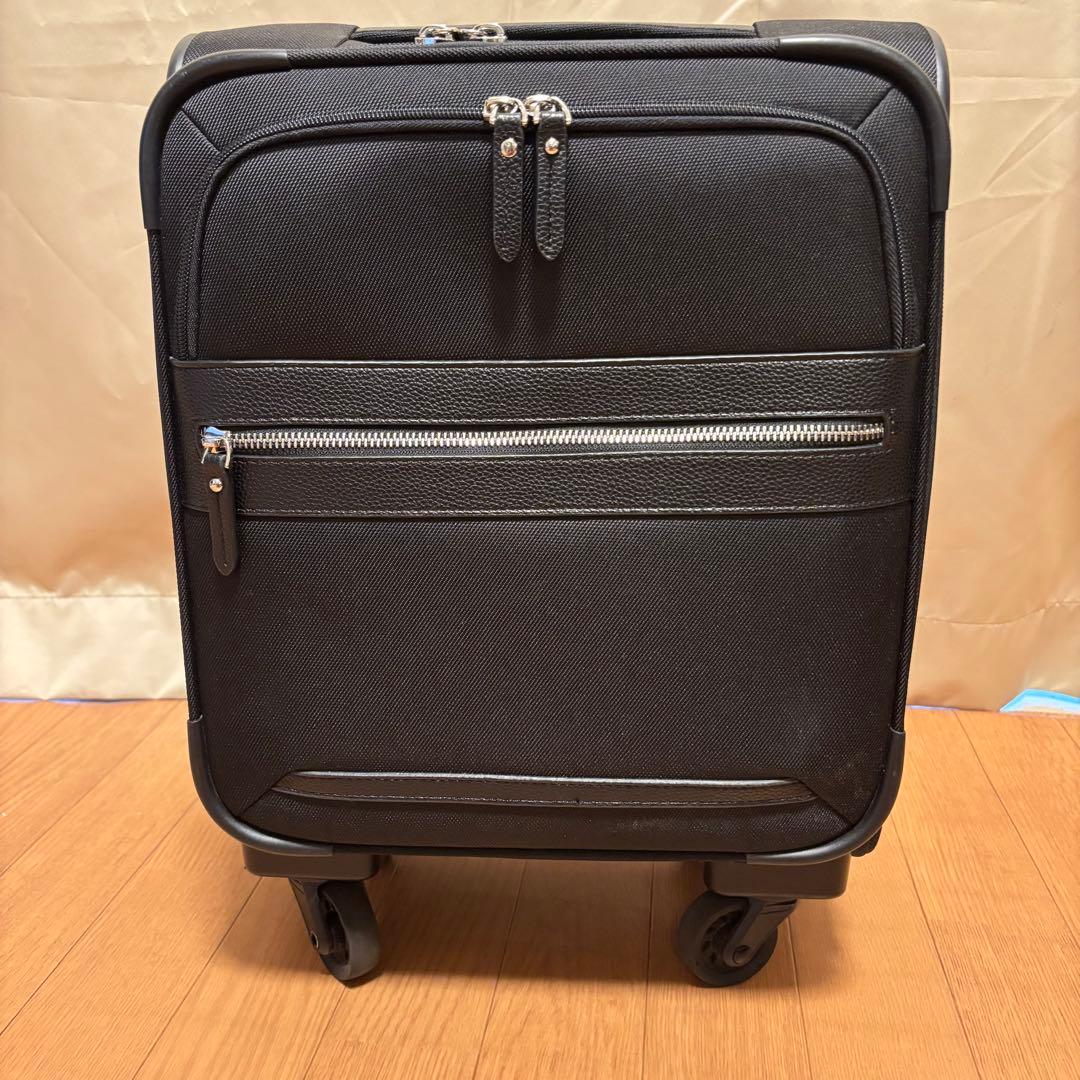 【美品】エース 32151 ソフト ストッパー付き キャリーケース 18L