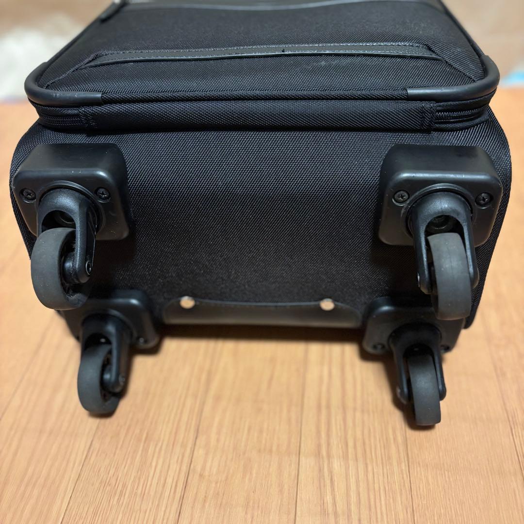 【美品】エース 32151 ソフト ストッパー付き キャリーケース 18L