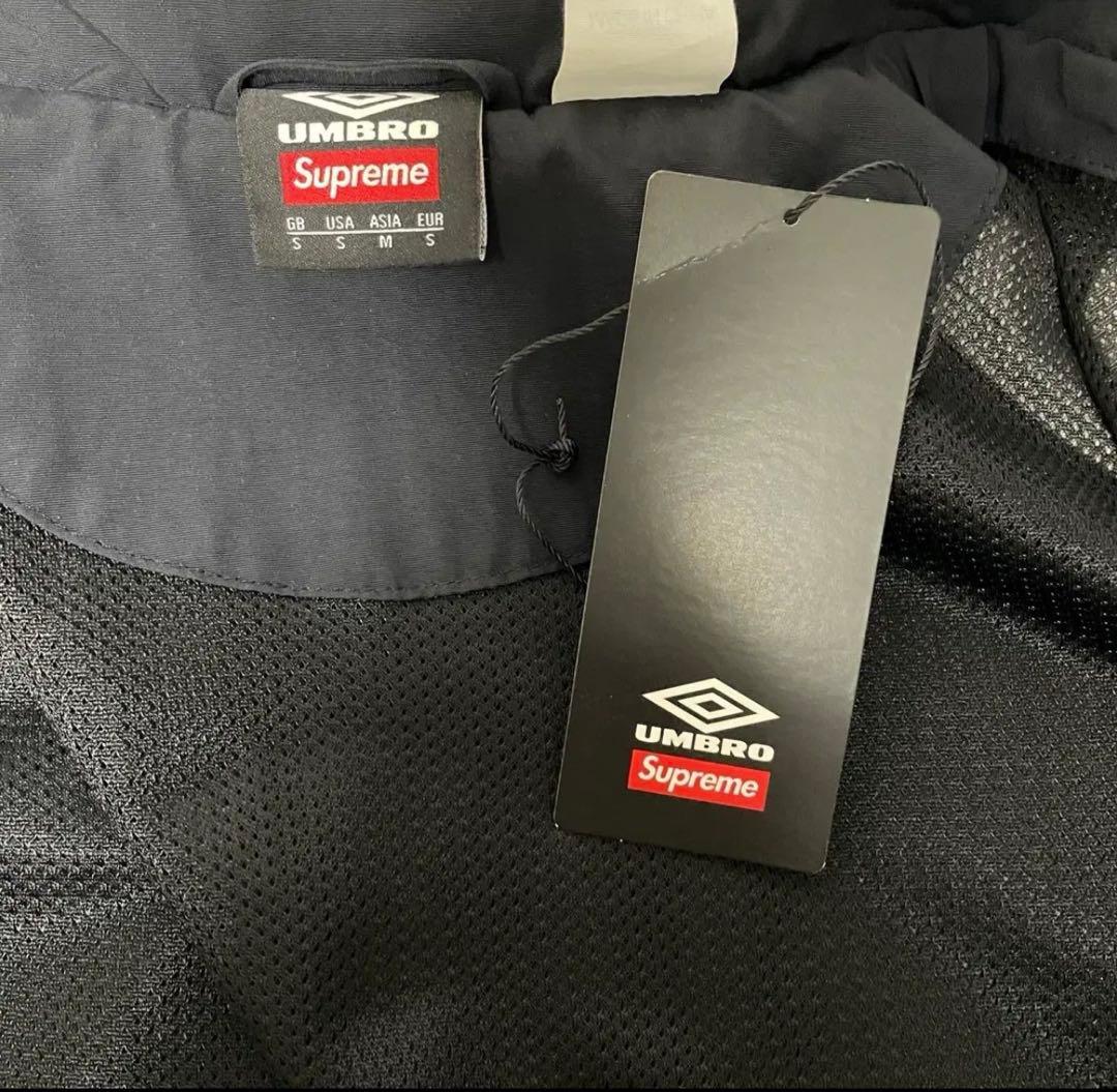 supreme×アンブロ　シェルジャケット