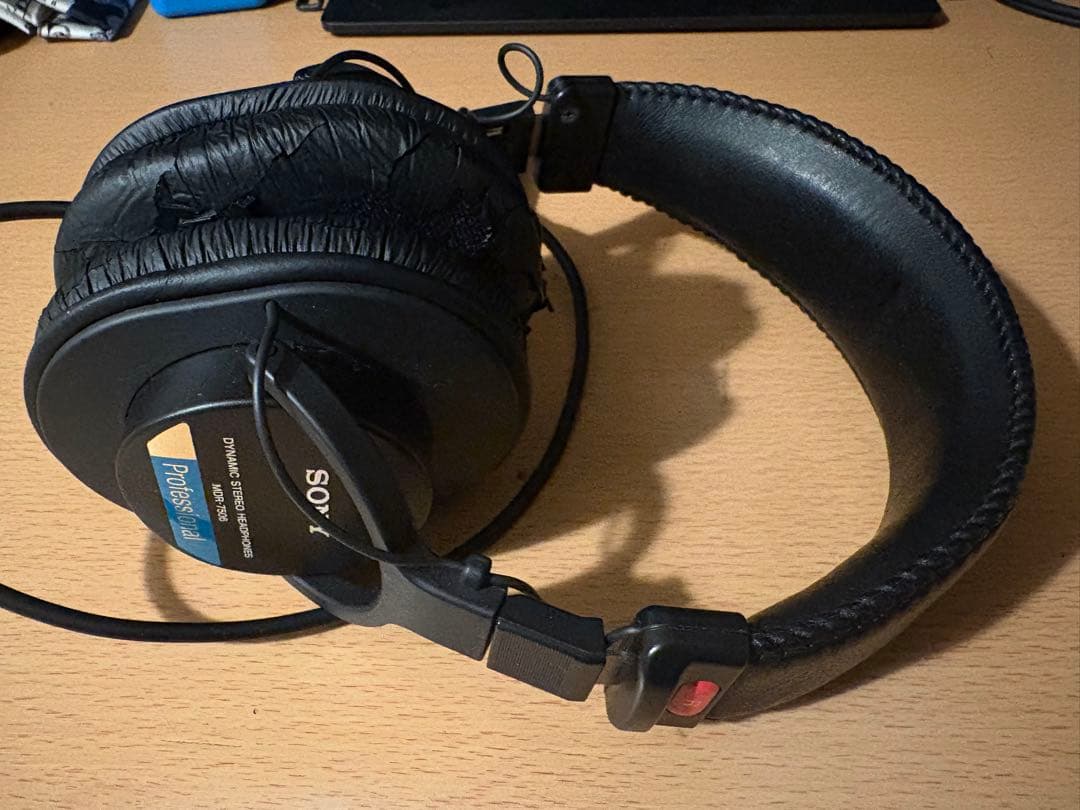 ヘッドホン SONY MDR-7506 Dynamic Stereo Headphones