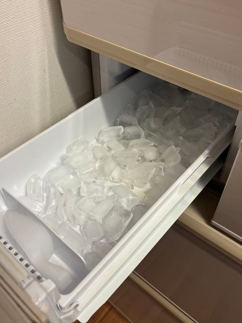 【シャープ】冷蔵庫 SJ-PW42A-C 424L 2015年 家電　送料込