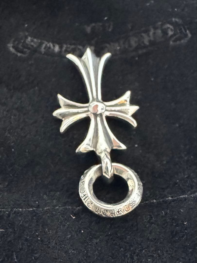 新品未使用/都内正規店購入 クロムハーツ タイニーCHクロスチャーム