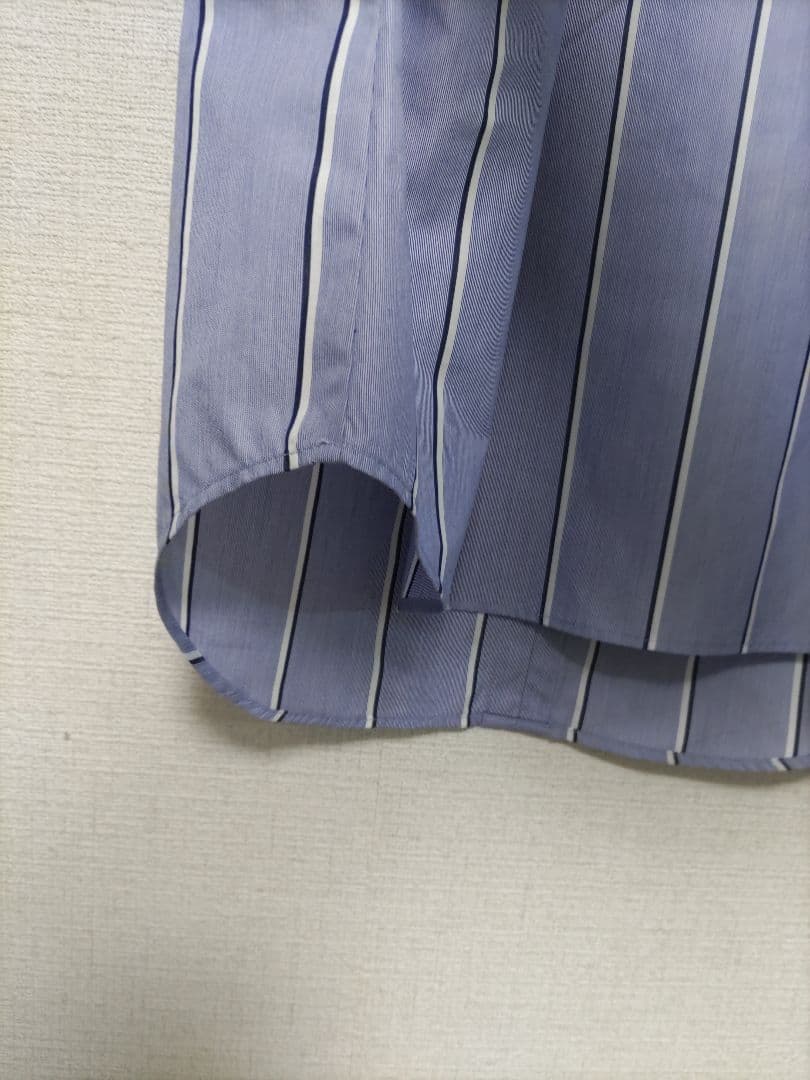 avec deuxclefs アヴェクデュクレ美品バルーンスリーブ　ブラウス