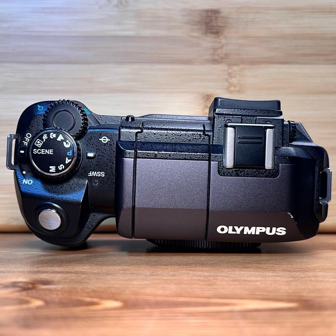 やや難ありOlympusE-300 ズームと単焦点25mm付き S数2002