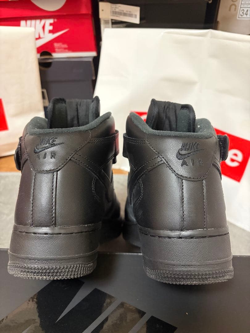 美品　正規　Supreme × Nike Air Force 1 Mid 27