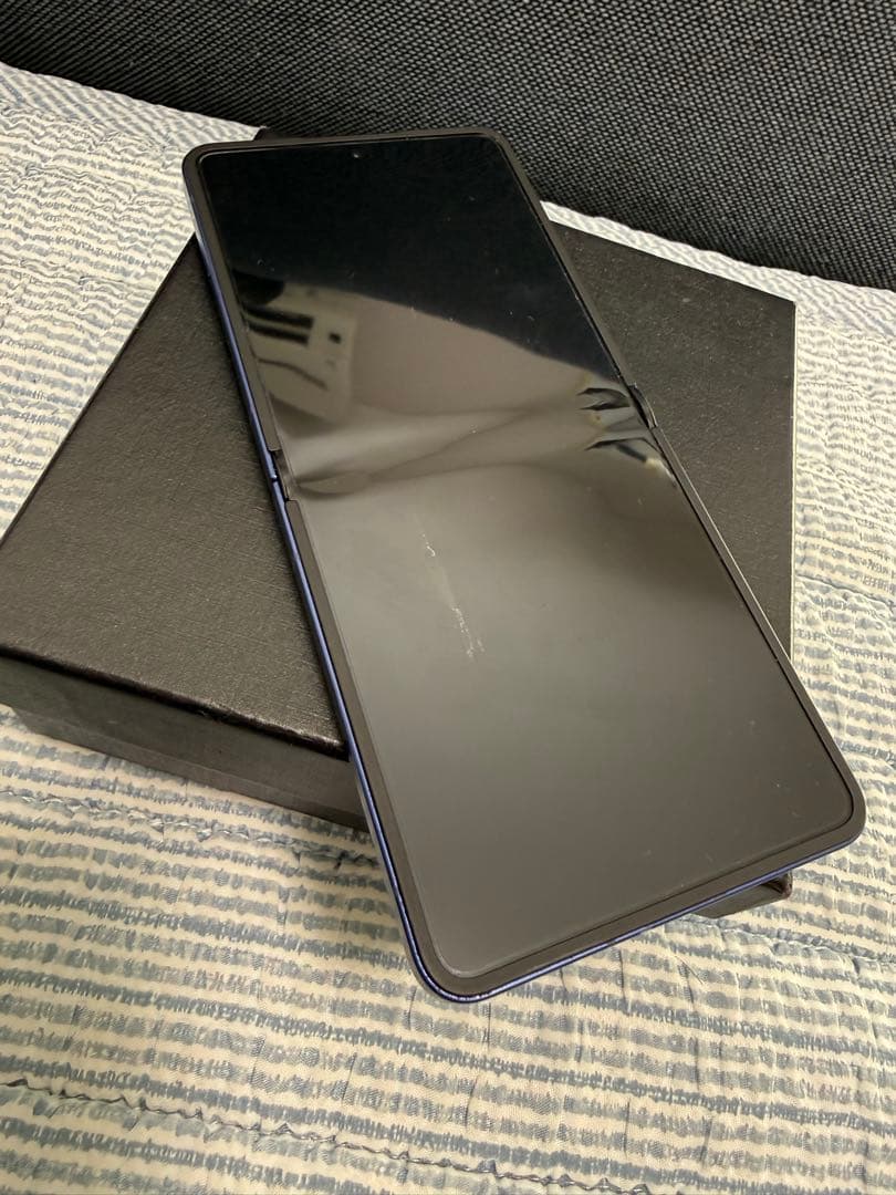 ダ*B様 [格安]Galaxy Z Flip7 512GB ブルー大容量 SIM