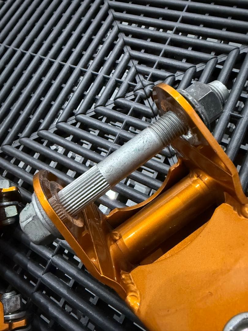 j-line リヤストロークアップブラケット 30アルファード ヴェルファイア用